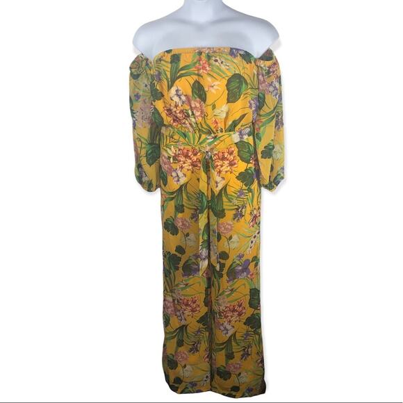 Miss Avenue Jungle Jumpsuit Off Shoulder Open Back Self Tie Belt size Small - Picture 2 of 16